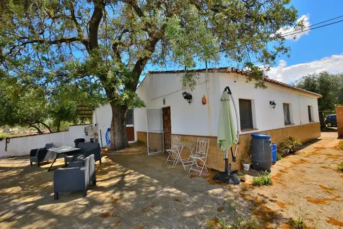 Casa rústica amb jardí en venda a Cuevas del Becerro, imagen 14