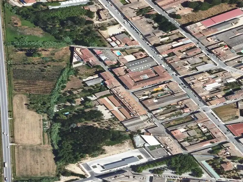 Vista exterior de Pis en venda en La Bisbal d'Empordà