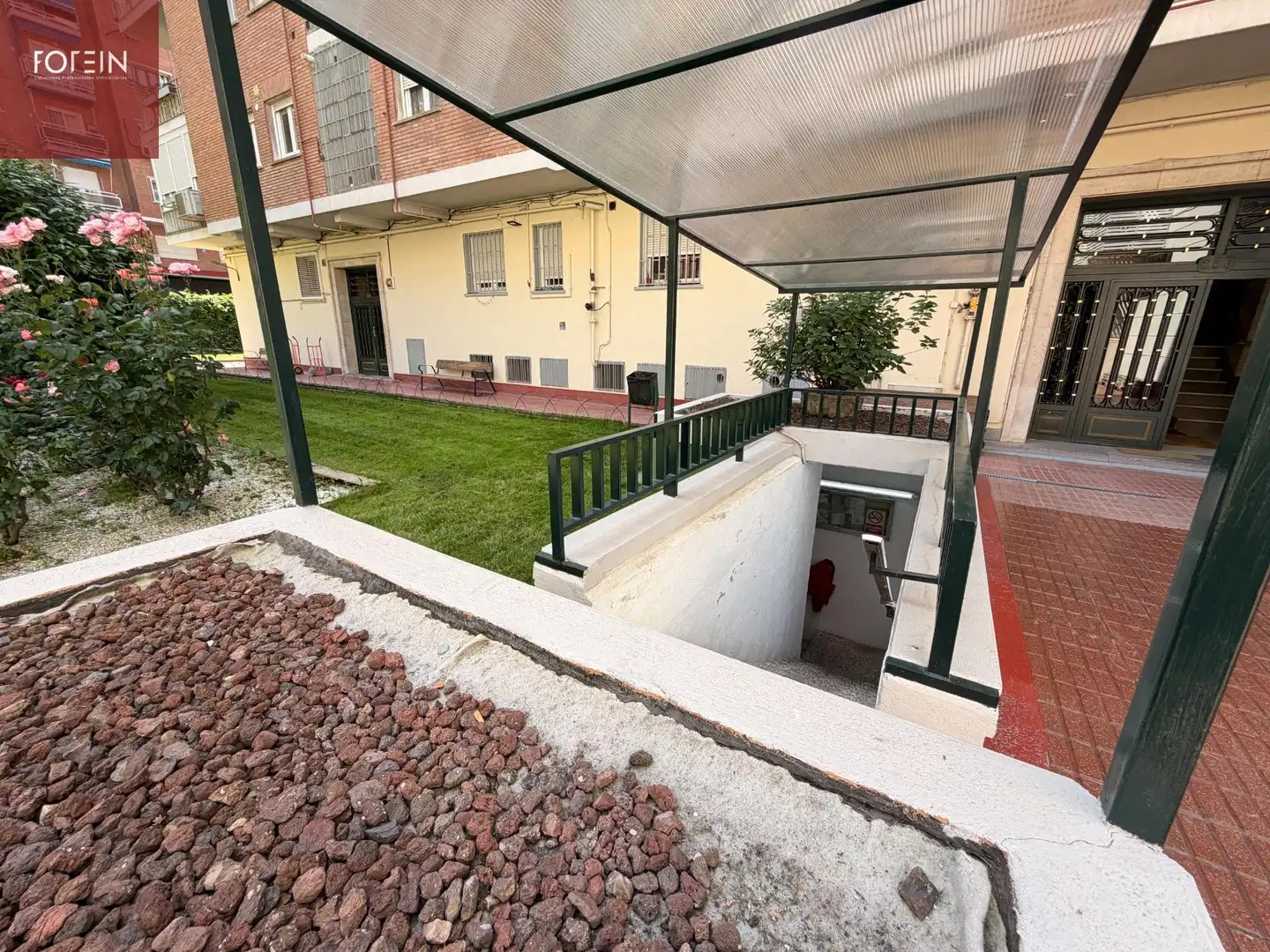 Terrace of Flat for rent in Madrid  with Heating, Terrace and Storage room