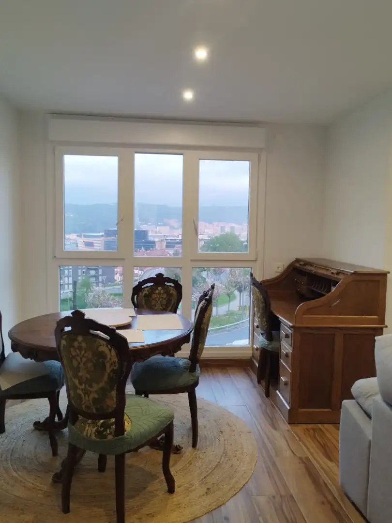 Esszimmer von Wohnung zur Miete in Bilbao  mit Heizung, Möbliert und Balkon