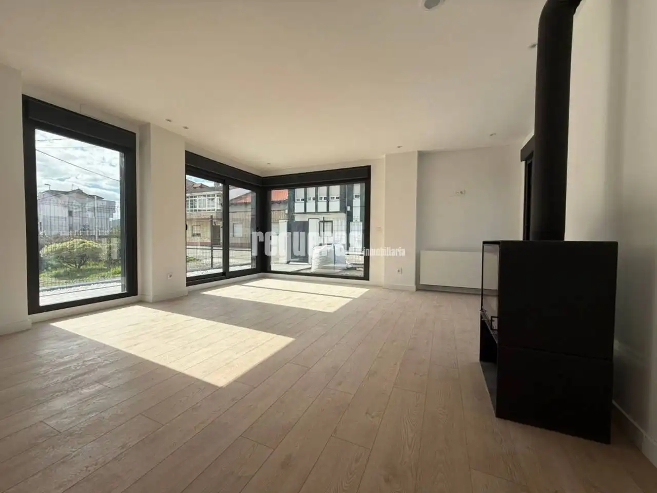 Villa in vendita a Avenida Río Nalón, imagen 4