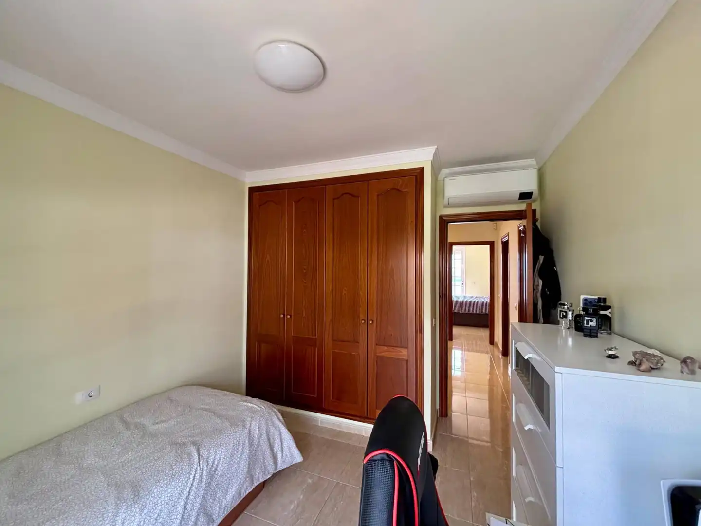 Habitación de Casa adosada en venta en Candelaria con Aire acondicionado, Terraza y Piscina
