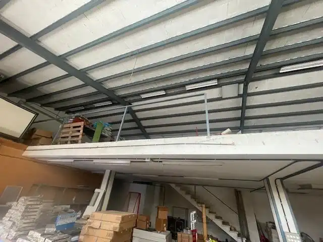 Nave industrial de alquiler en Manresa