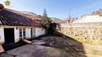 Jardí de Casa adosada en venda en Cieza (Cantabria) amb Calefacció, Terrassa i Traster