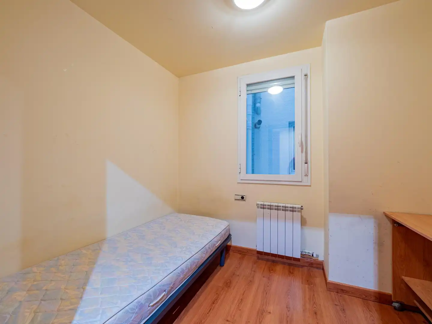 Habitación de Piso en venta en Vic con Calefacción