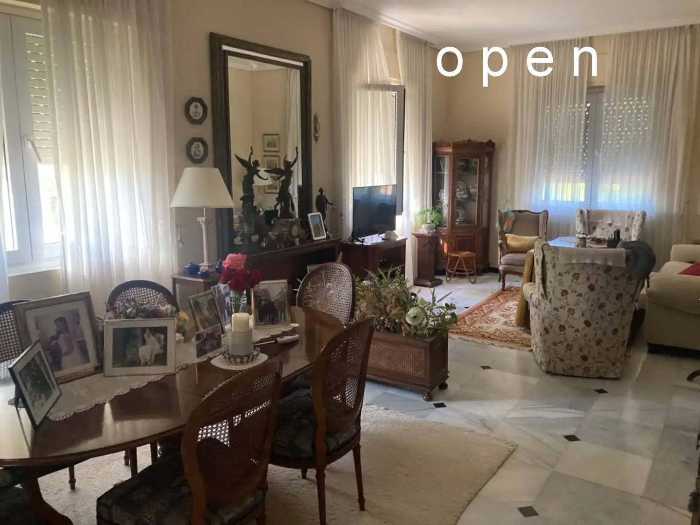 Sala de estar de Casa o chalet en venta en Córdoba con Aire acondicionado, Calefacción y Jardín privado