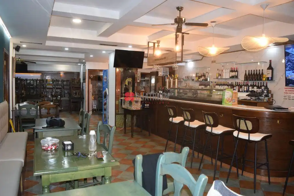 Local comercial de lloguer a Alfredo Brañas, imagen 8