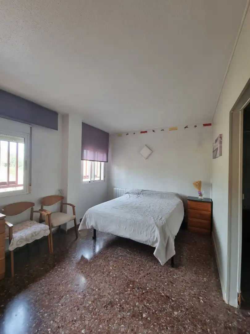 Habitación de Planta baja en venta en Manises con Trastero y Balcón