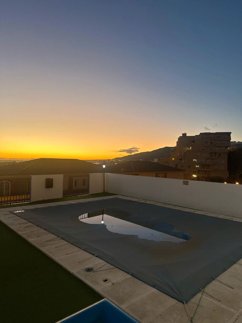 Piscina de Piso de alquiler en Roquetas de Mar con Aire acondicionado, Amueblado y Horno