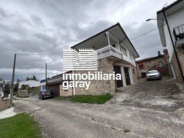 Casa en venta en Trespaderne
