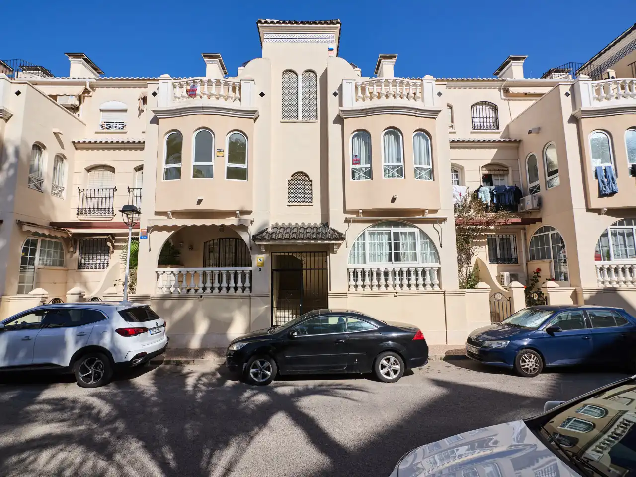 Vista exterior de Apartamento en venta en Torrevieja con Aire acondicionado, Calefacción y Terraza