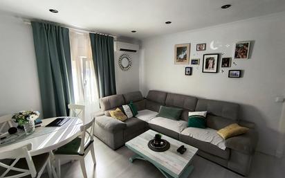 Living room of Flat for sale in  Cádiz Capital  with Air Conditioner