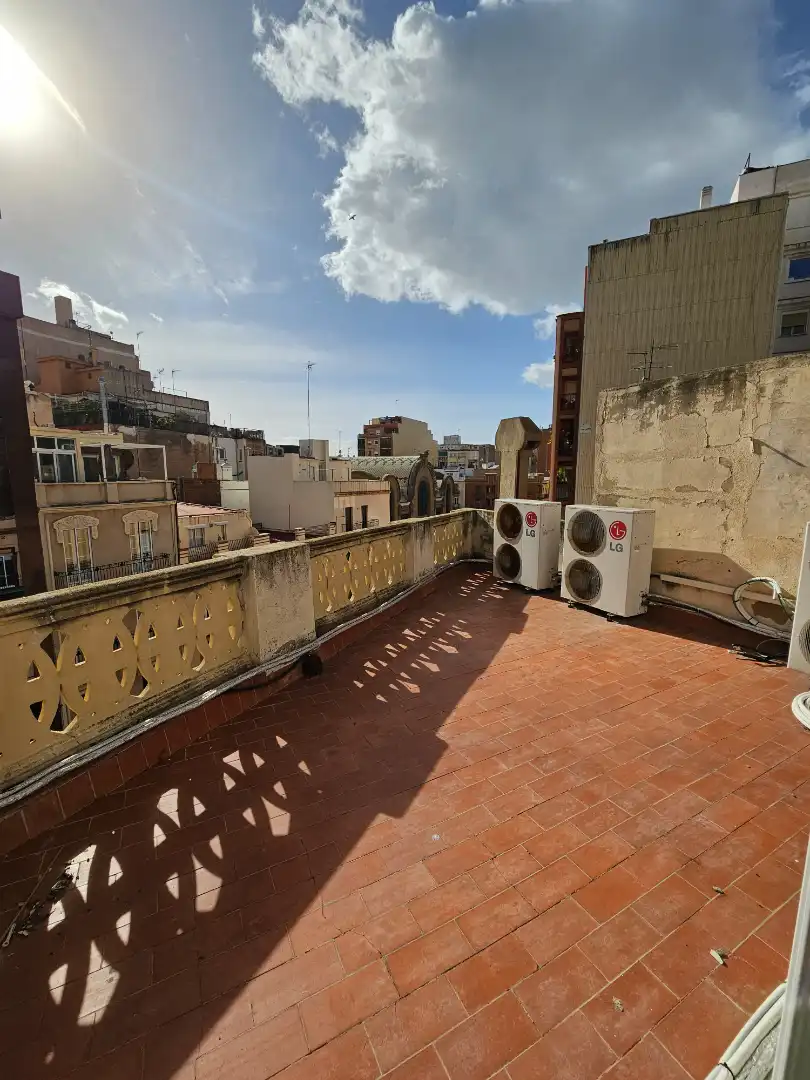 Local commercial à louer à Carrer de Cristòfor Colom 1, imagen 27