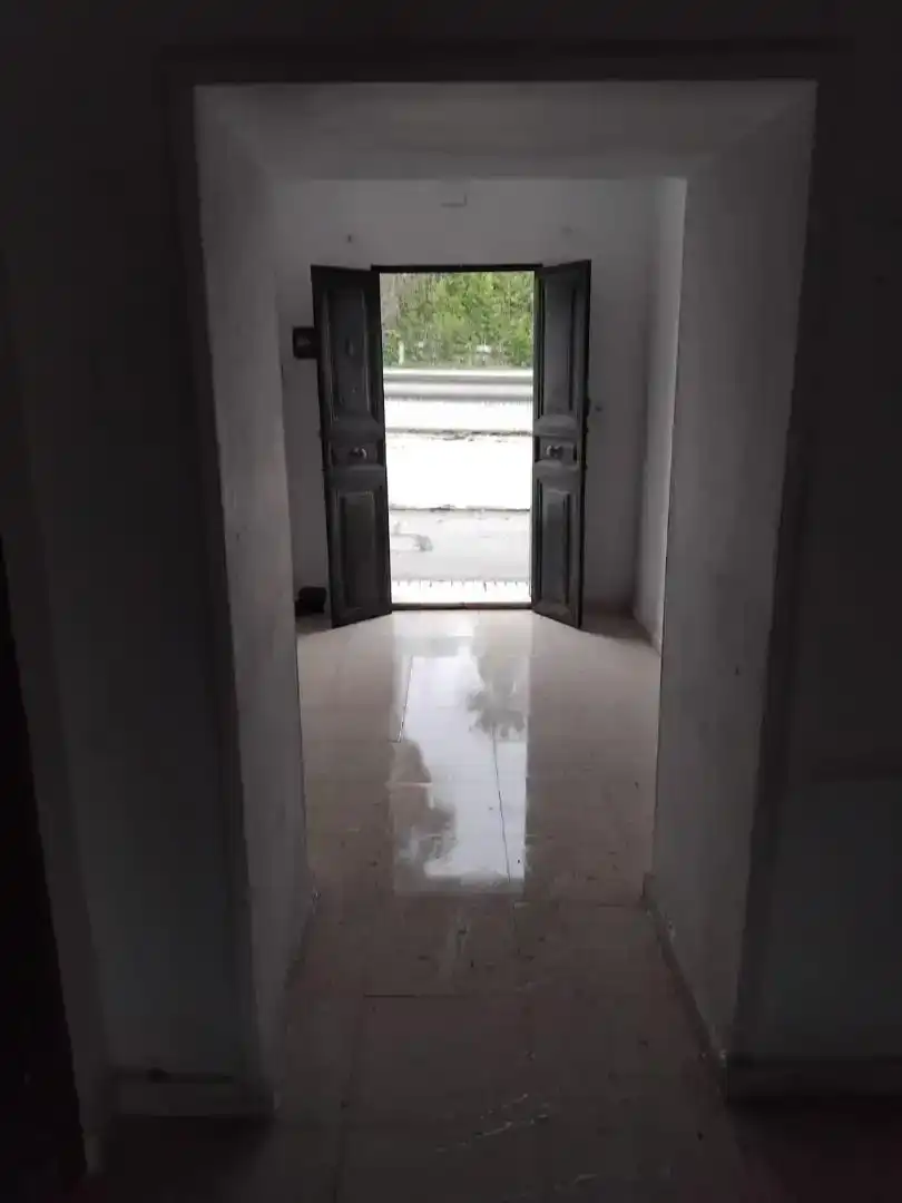 Casa adosada en venda en Guillena amb Balcó