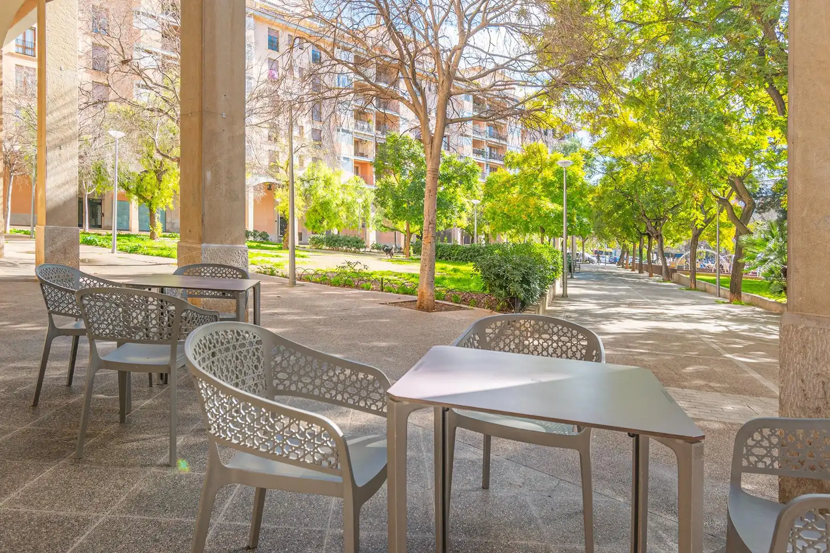 Terrasse von Geschaftsraum zur Miete in  Palma de Mallorca mit Klimaanlage, Terrasse und Möbliert