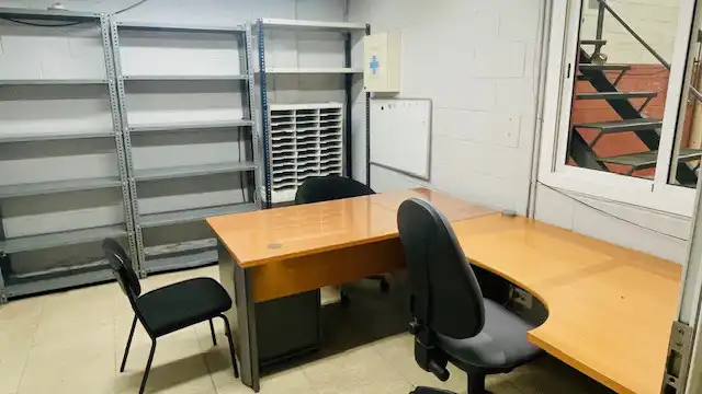 Fabrikhallen zur Miete in Ripollet