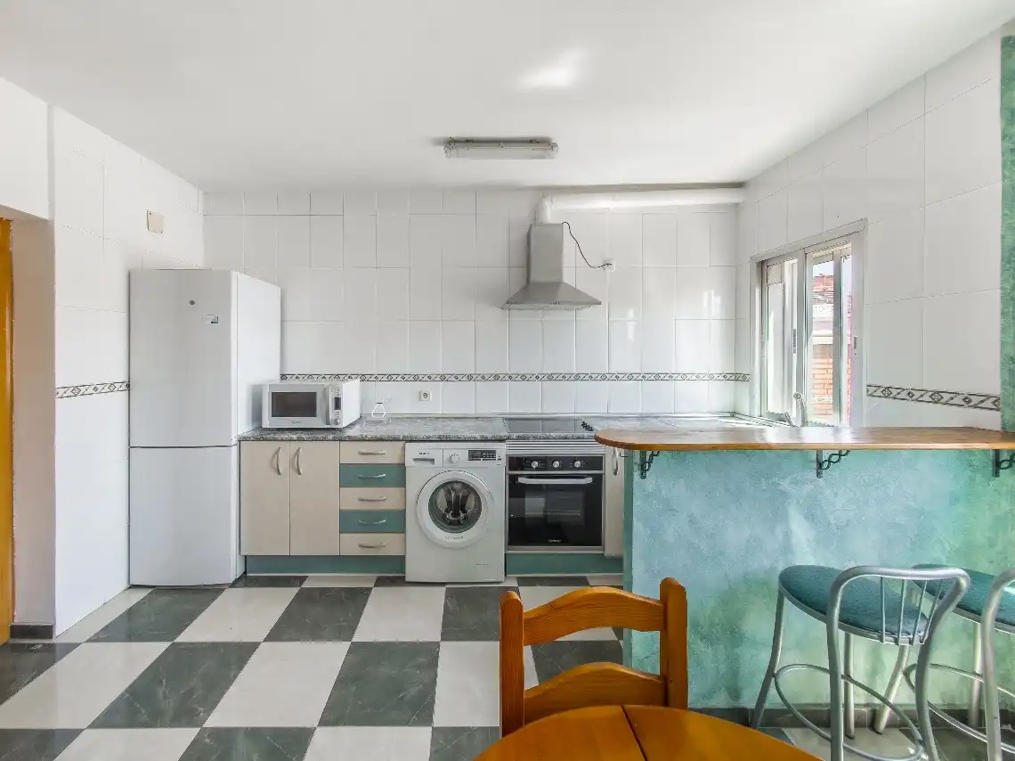 Wohnung zur Miete in Calle de Mateo García, Ventas