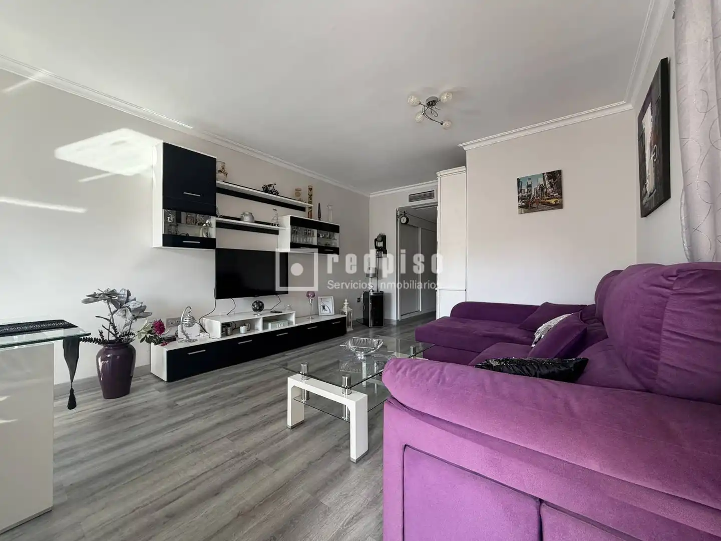 Wohnzimmer von Wohnung zur Miete in Málaga mit Klimaanlage, Heizung und Privatgarten