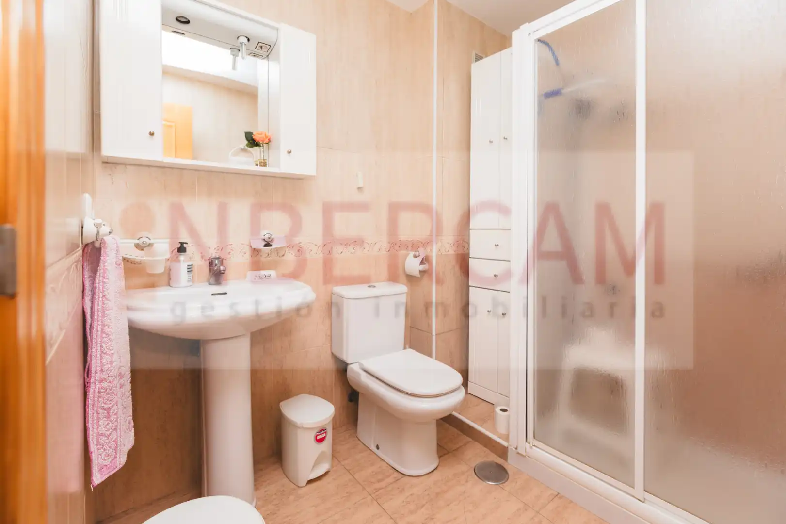 Badezimmer von Wohnung zum Verkauf in El Ejido mit Klimaanlage, Terrasse und Möbliert