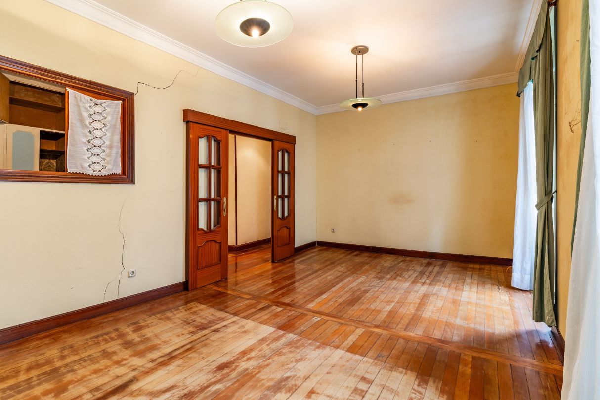 Sala de estar de Piso en venta en Donostia - San Sebastián  con Calefacción y Balcón