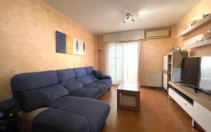 Living room of Flat for sale in Morata de Tajuña  with Air Conditioner, Heating and Furnished