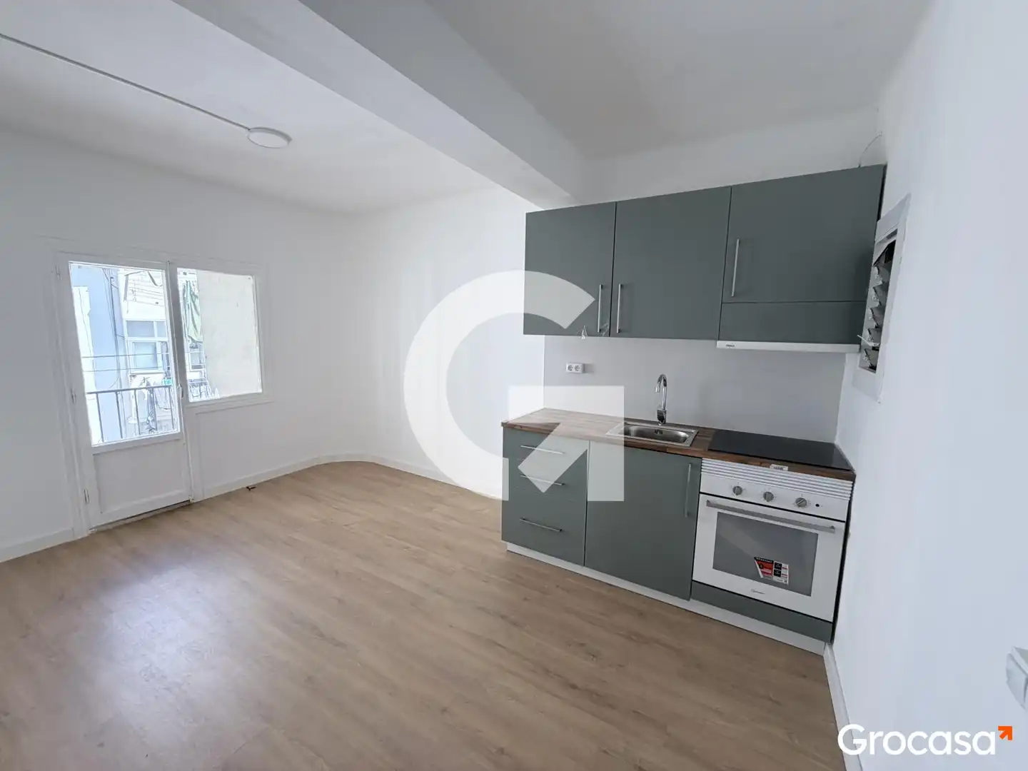 Kitchen of Flat for sale in Badalona  with Balcony