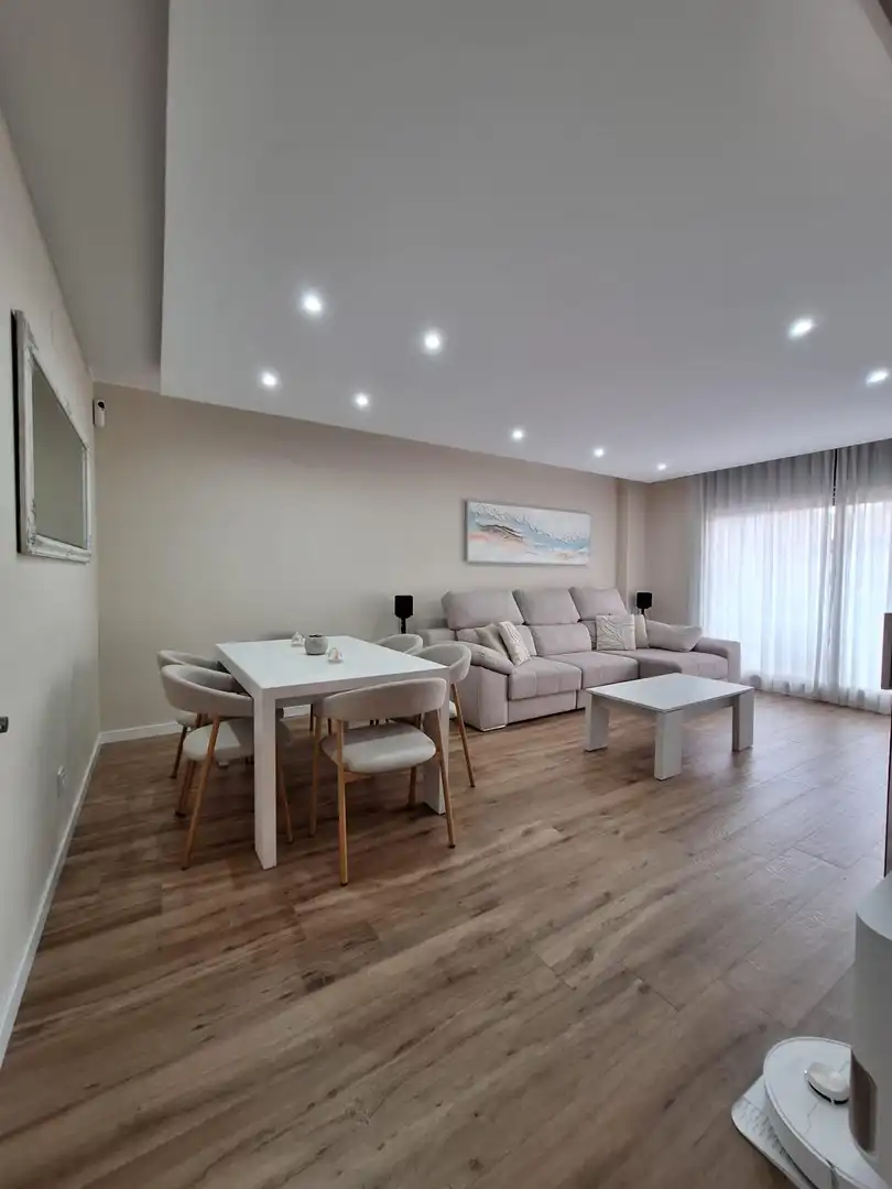 Sala de estar de Piso en venta en Castellar del Vallès con Aire acondicionado, Jardín privado y Trastero