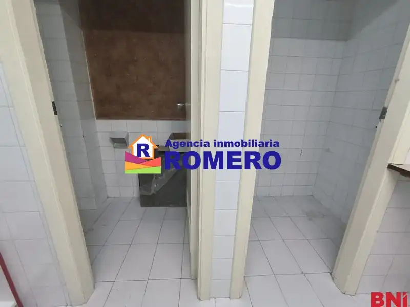 Local comercial de lloguer a Rúa de Laverde Ruiz, imagen 9