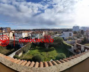 Exterior view of House or chalet for sale in Burgos Capital  with Heating, Private garden and Terrace