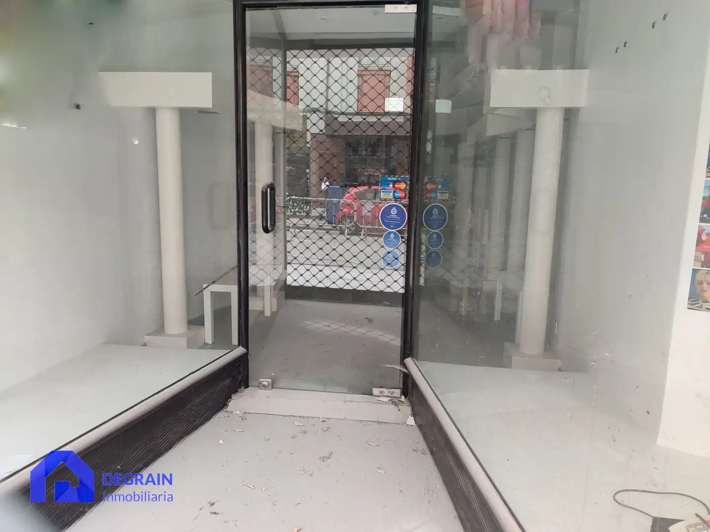 Local comercial en venta en MARQUÉS DE PIDAL, imagen 4