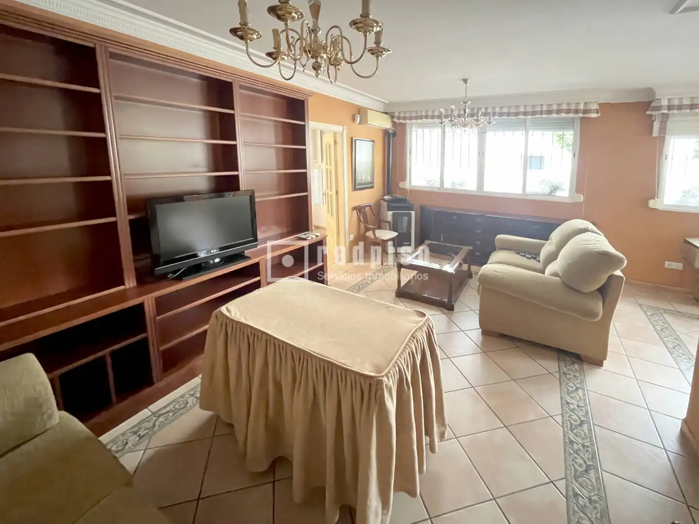 Wohnzimmer von Wohnung zur Miete in Sevilla mit Klimaanlage, Terrasse und Möbliert