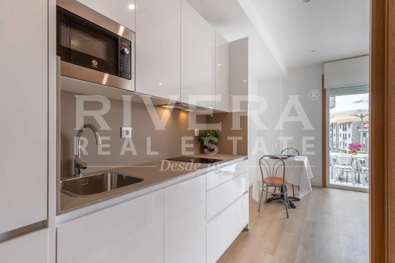 Cuina de Apartament en venda en Sanxenxo amb Aire condicionat, Calefacció i Terrassa