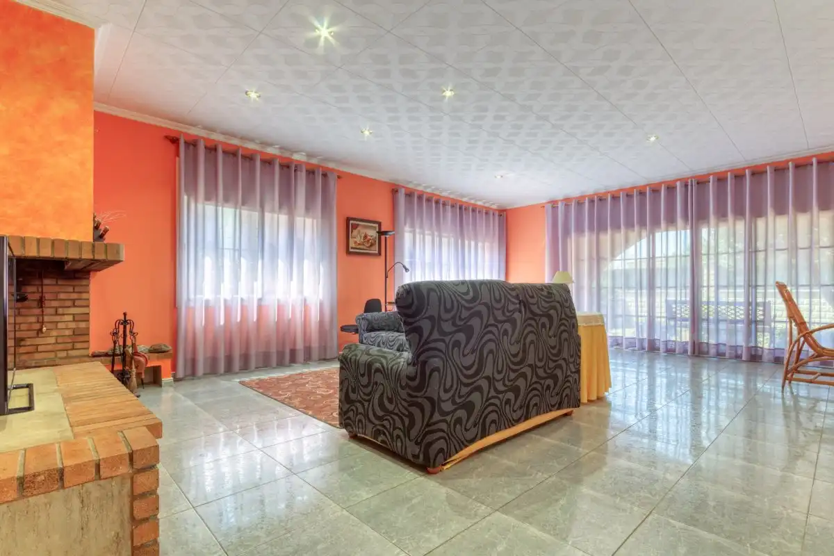 Living room of Houses for sale in Llers  with Air Conditioner, Heating and Private garden