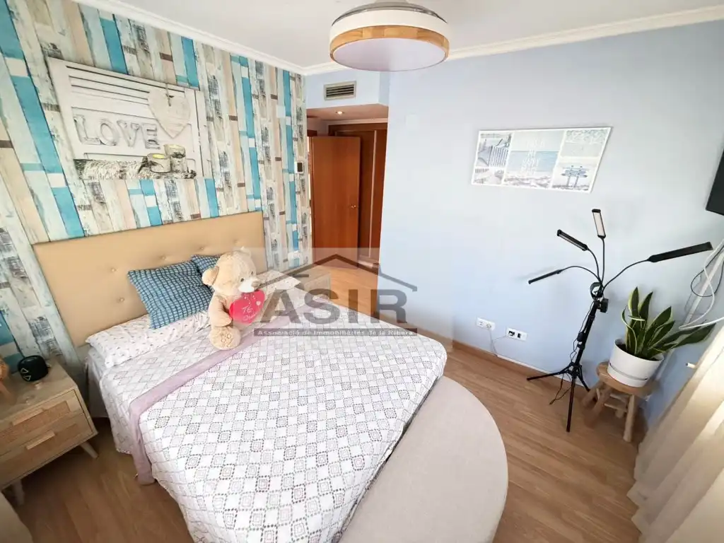 Habitación de Casa o chalet en venta en Alzira