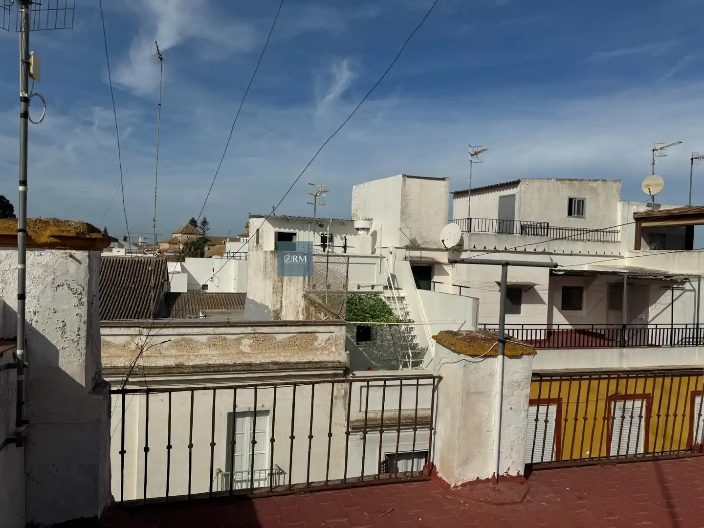 Vista exterior de Casa o chalet en venta en Sanlúcar de Barrameda con Aire acondicionado, Terraza y Balcón