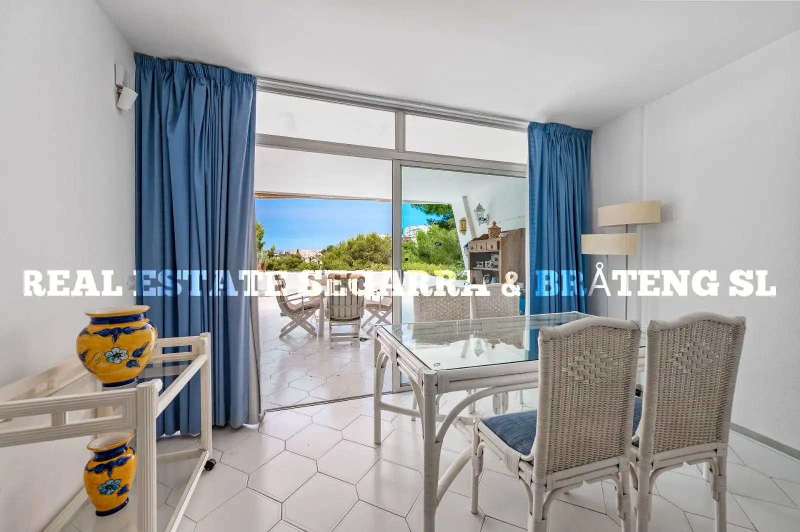 Vista exterior de Apartament en venda en Mijas amb Aire condicionat, Terrassa i Moblat