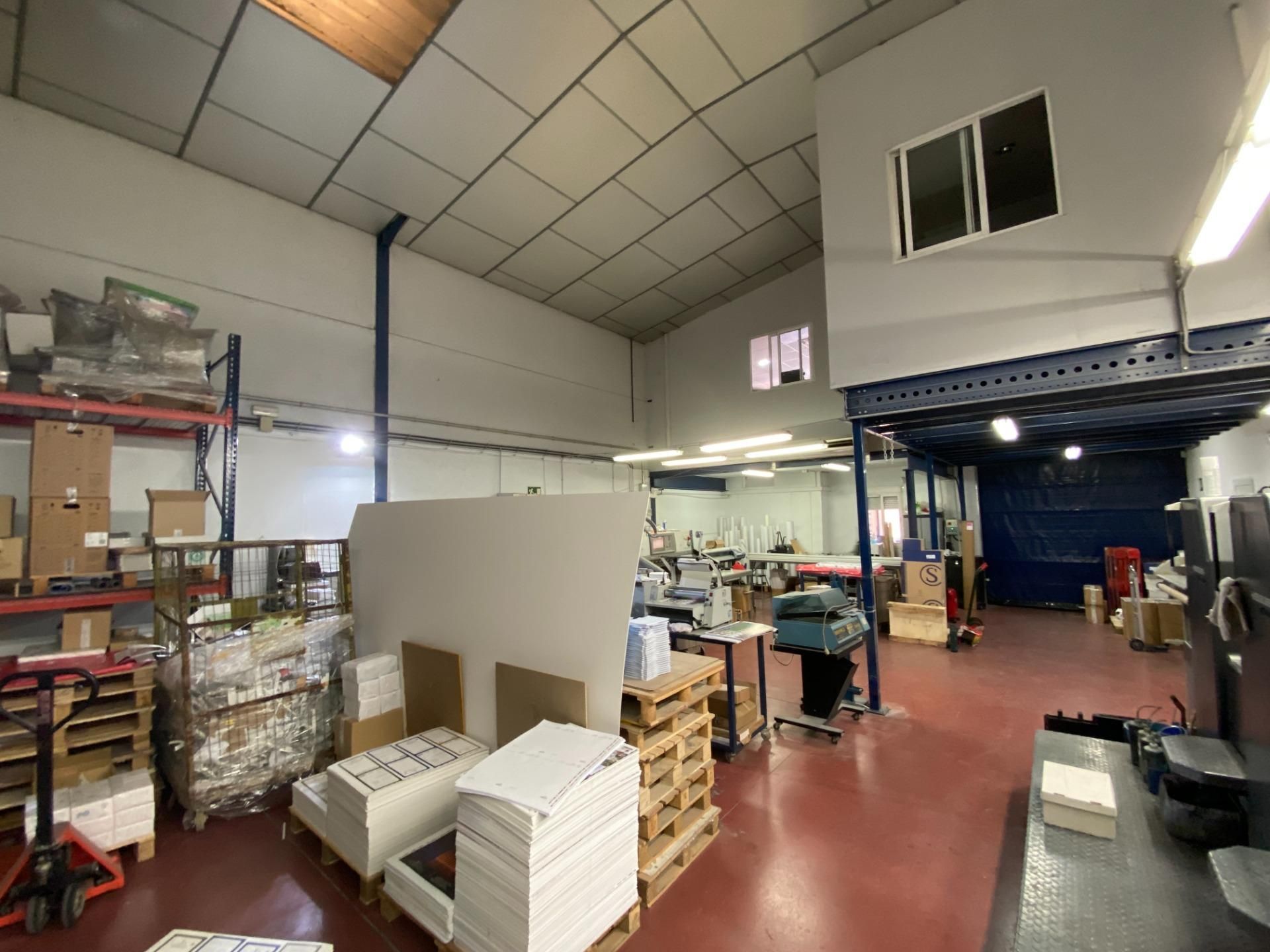 Exterior view of Industrial buildings for sale in  Sevilla Capital