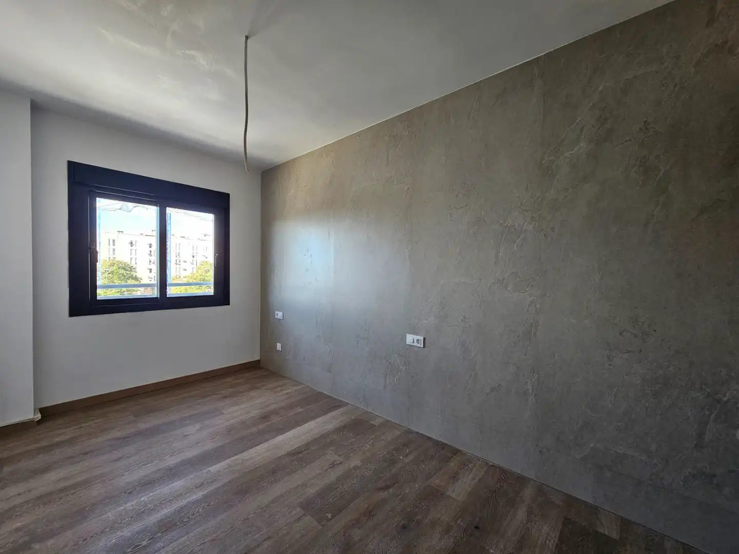 Bedroom of Flat for sale in Tomares  with Air Conditioner, Heating and Parquet flooring