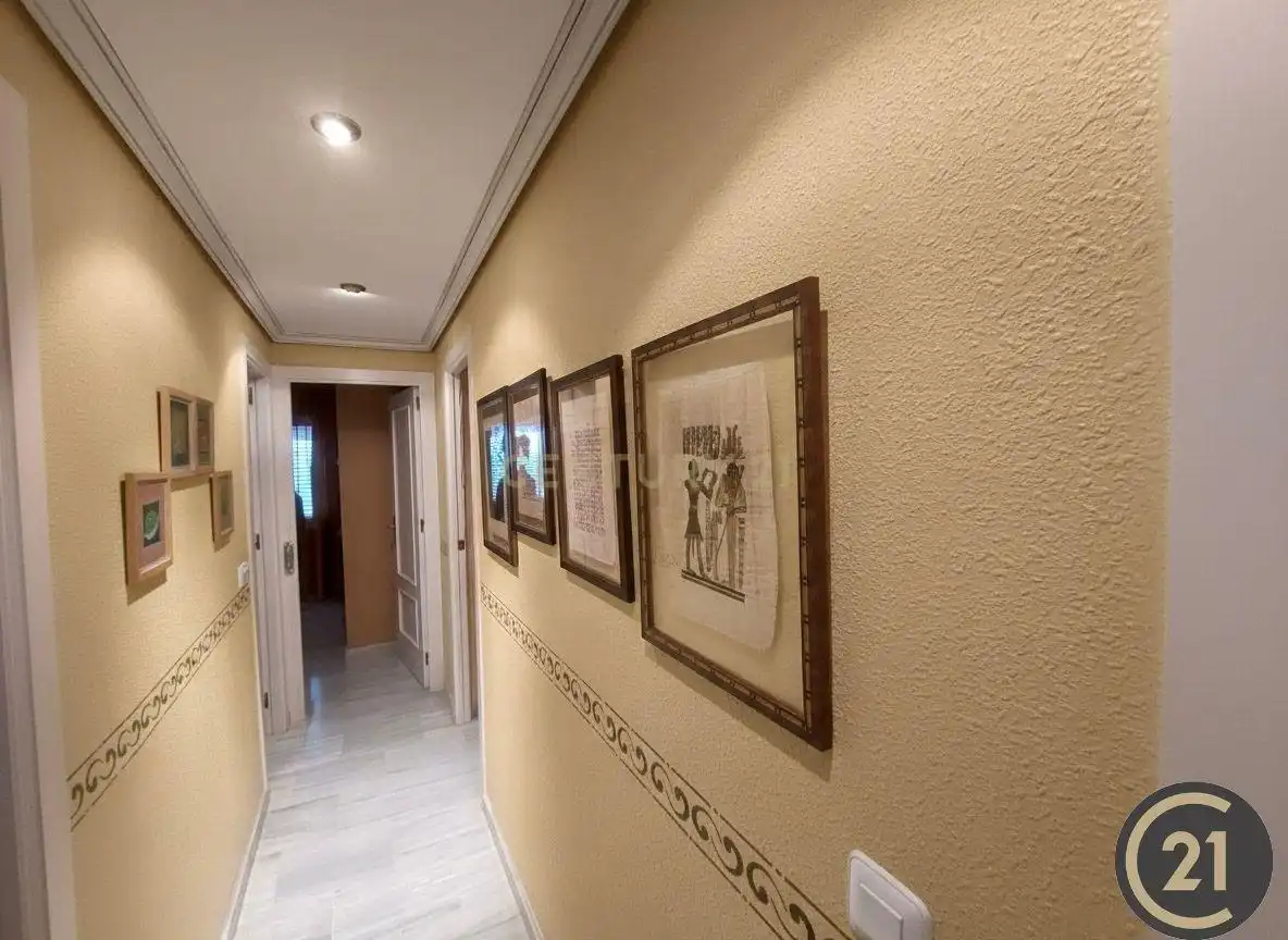 Casa o xalet en venda en Espartinas amb Aire condicionat, Jardí privat i Traster