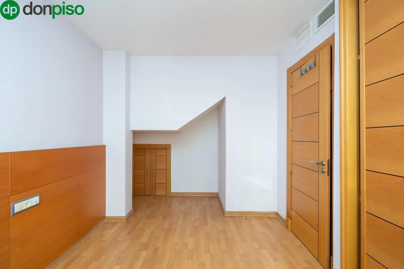 Houses for sale in Granada  with Air Conditioner, Heating and Terrace