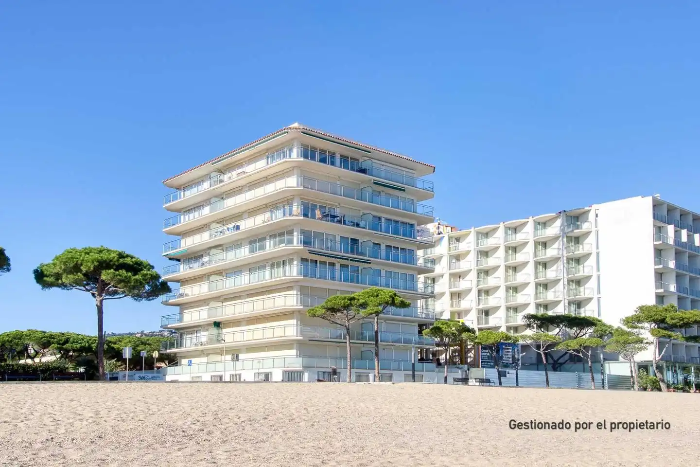 Vista exterior de Planta baja en venta en Castell d'Aro, Platja d'Aro i s'Agaró con Aire acondicionado y Amueblado