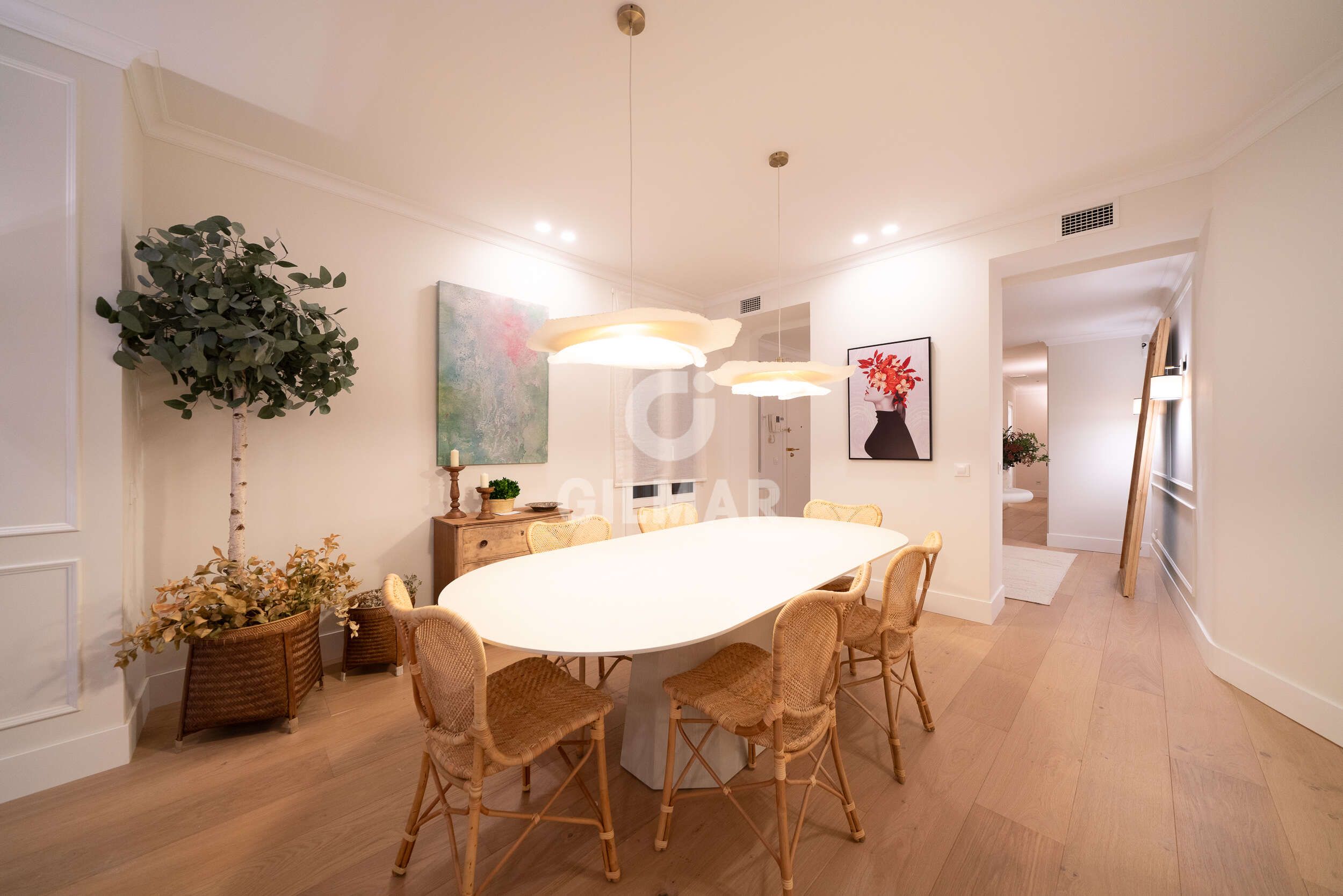 Comedor de Piso en venta en  Madrid Capital con Calefacción