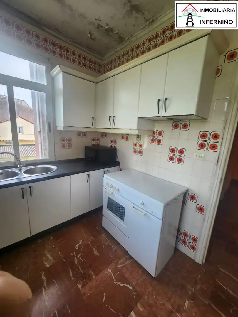 Flat for sale in O Feal - Xubia