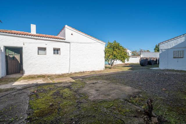 Casa adosada en Venta en Espeluy