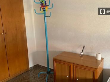 Piso con balcón en alquiler en Benimaclet