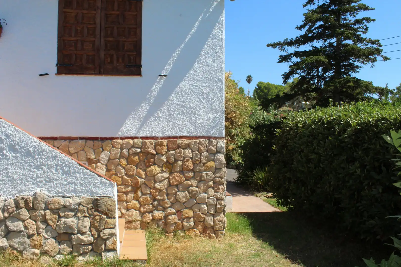 Vista exterior de Casa o chalet en venta en Vespella de Gaià con Jardín privado, Piscina y Amueblado
