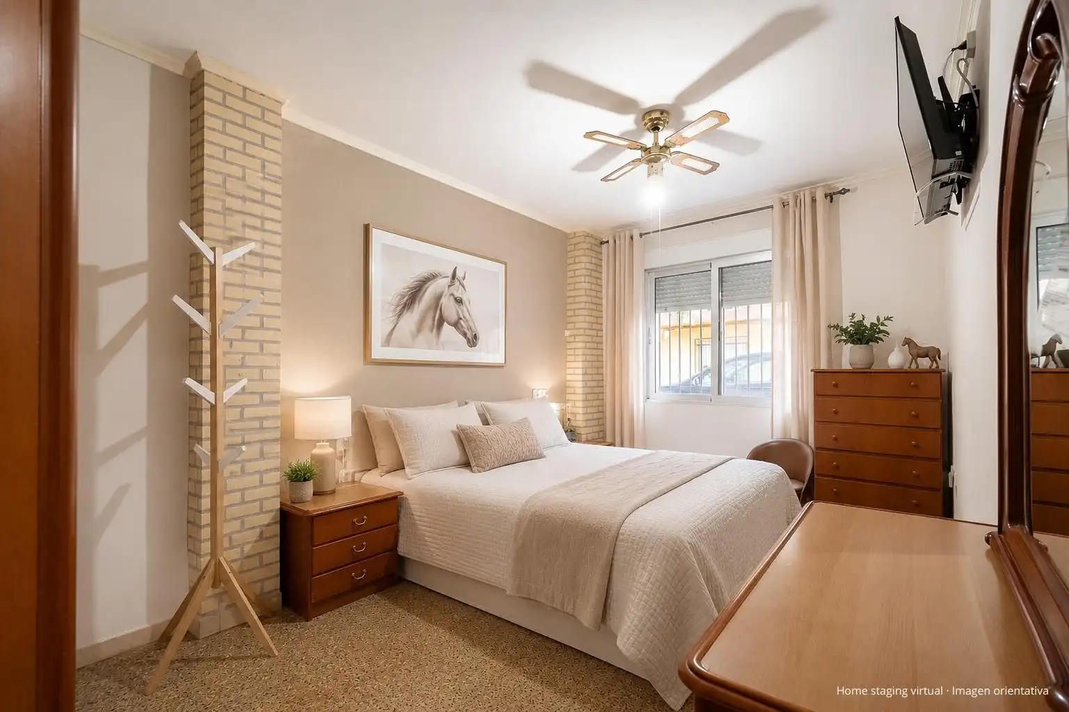 Habitación de Planta baja en venta en Valencia