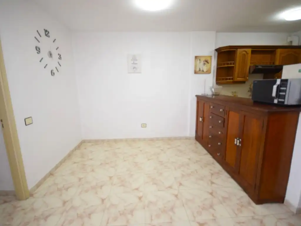 Wohnung zur Miete in Calle Luis Rodríguez Figueroa, Zona Botánico