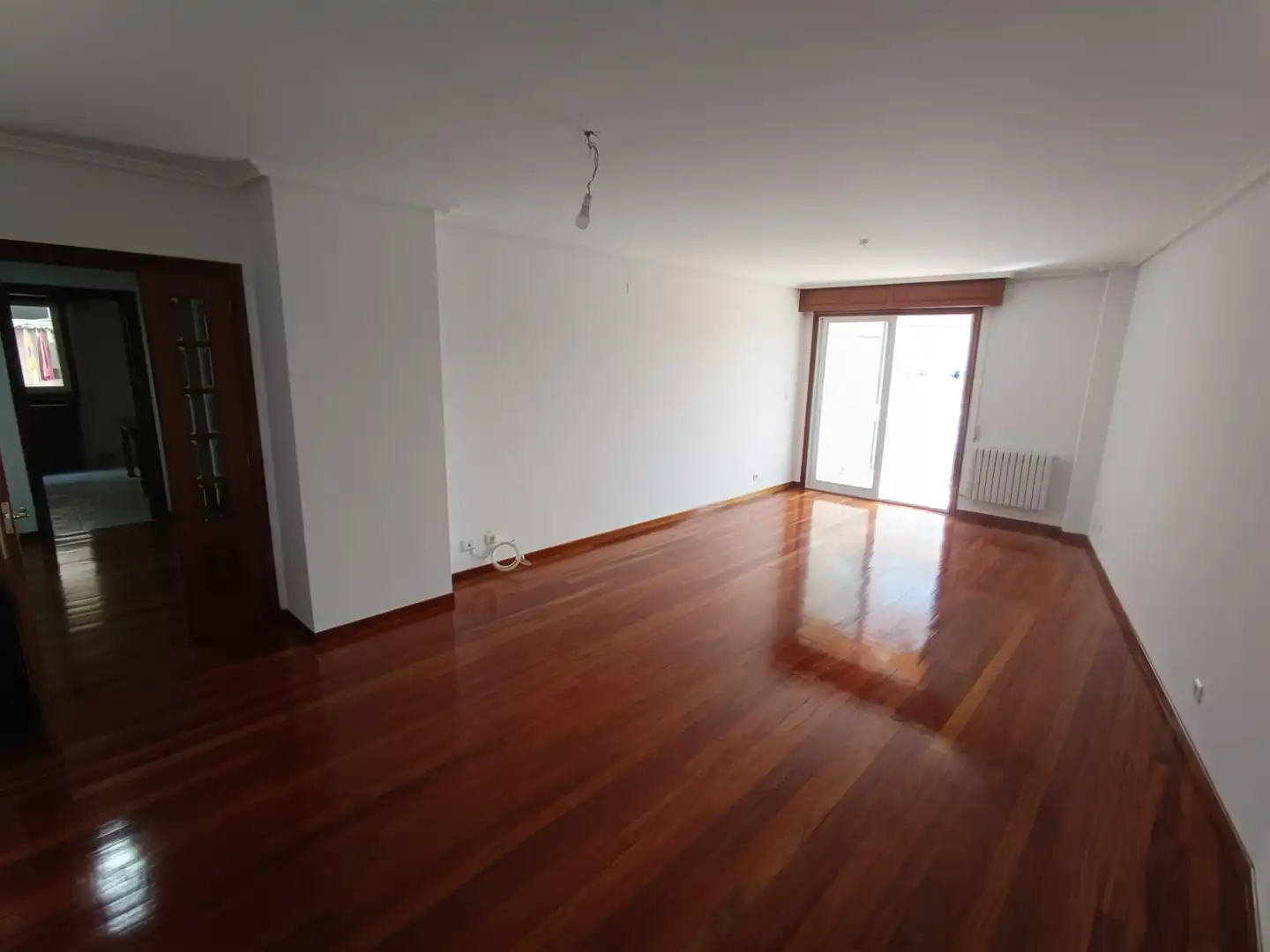 Sala d'estar de Pis de lloguer en Ourense Capital  amb Calefacció, Parquet i Traster