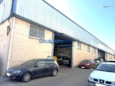 Nau industrial en venda a Norte